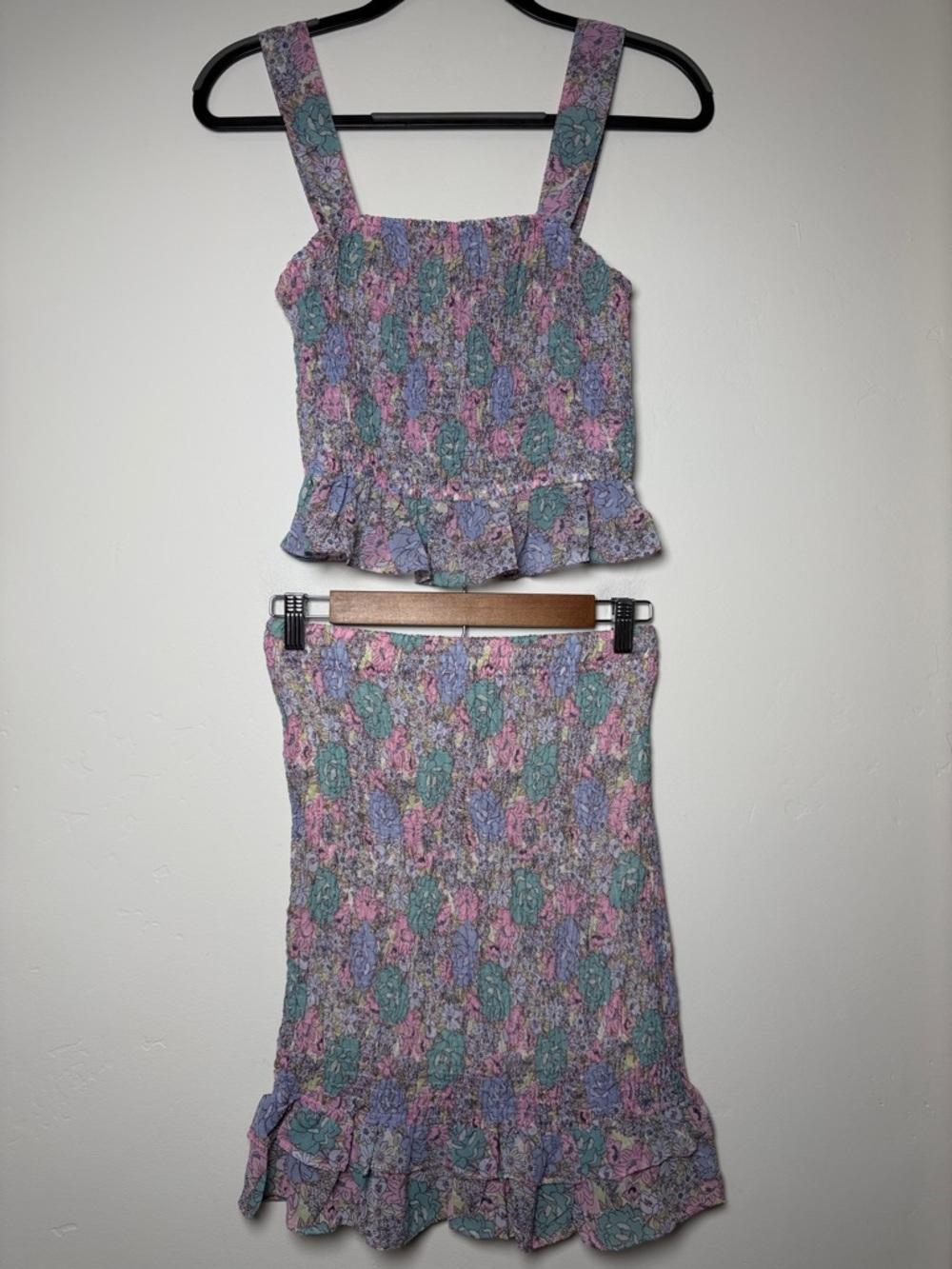 Haute Monde women’s Lavender Pink Green Floral Smocked Skirt Set ruched small